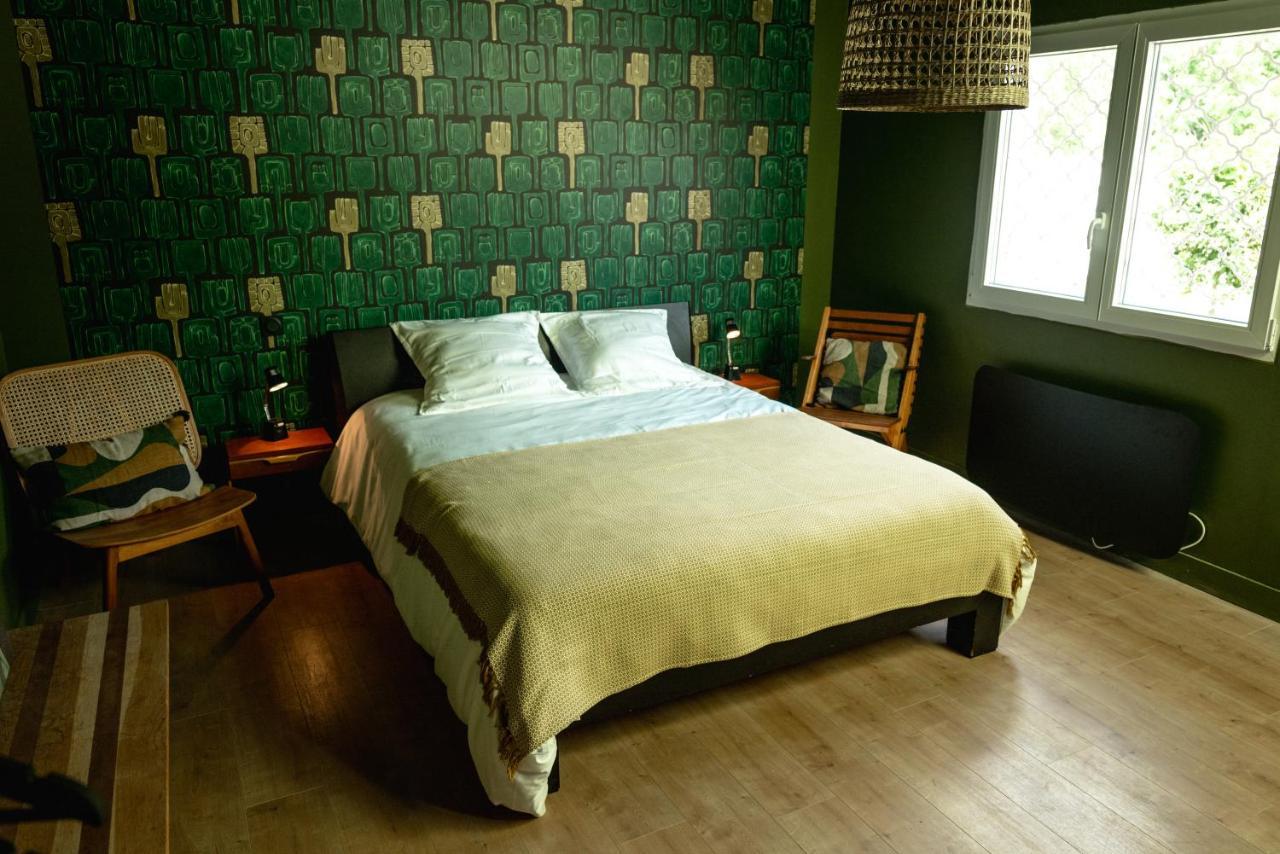 Chambre D'Hote Pres Bordeaux Au Chateau Camponac Bourg-sur-Gironde Exteriör bild